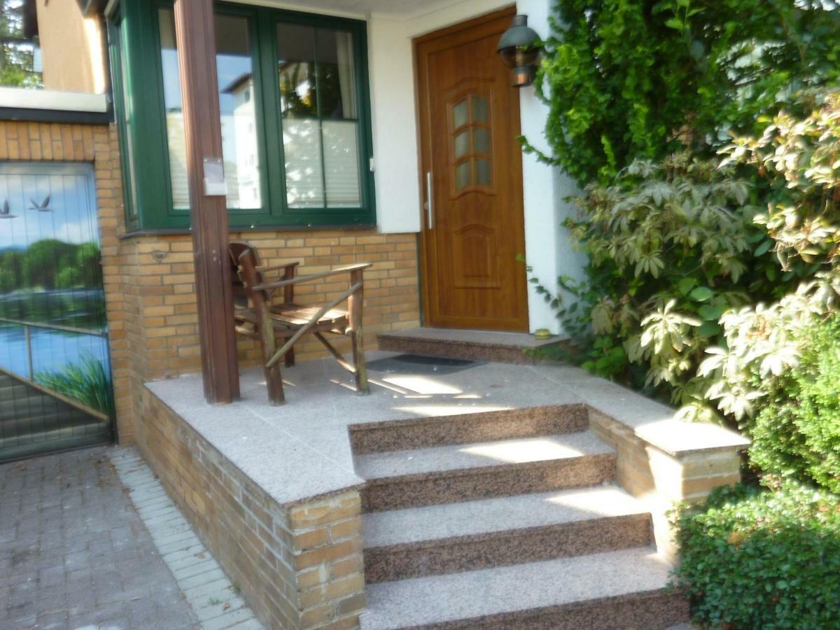 Ferienwohnung Kranich Бад Захса Екстериор снимка